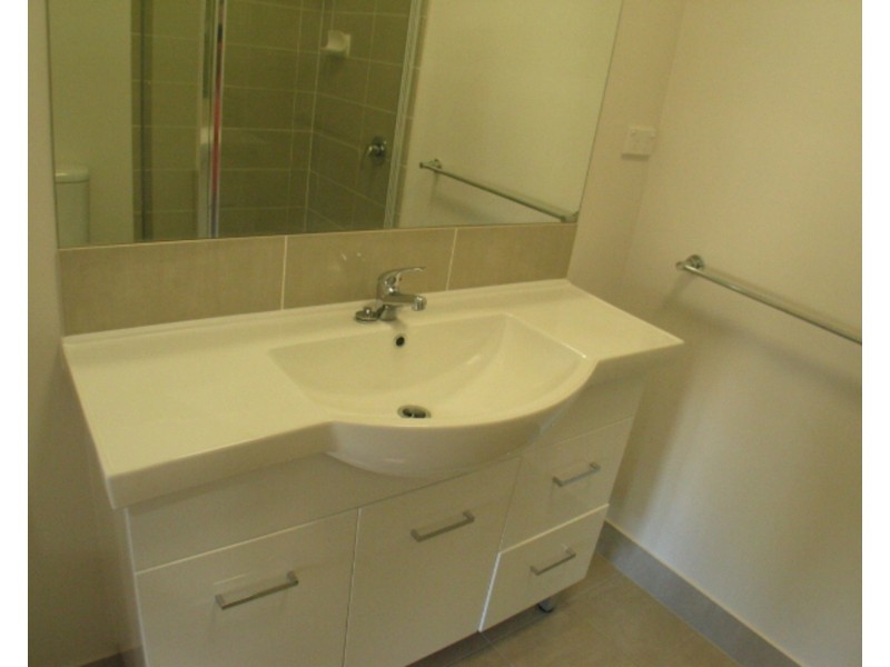 33 Seabreeze Crescent, Bowen QLD 4805