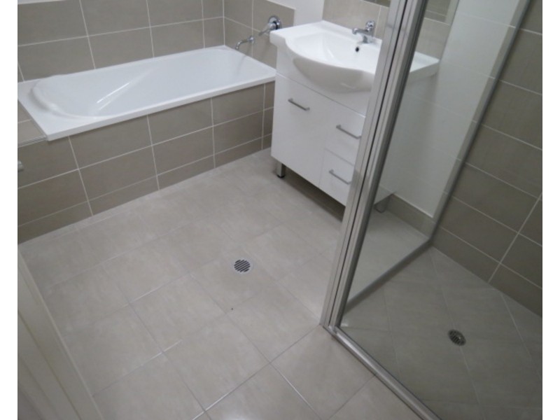 33 Seabreeze Crescent, Bowen QLD 4805