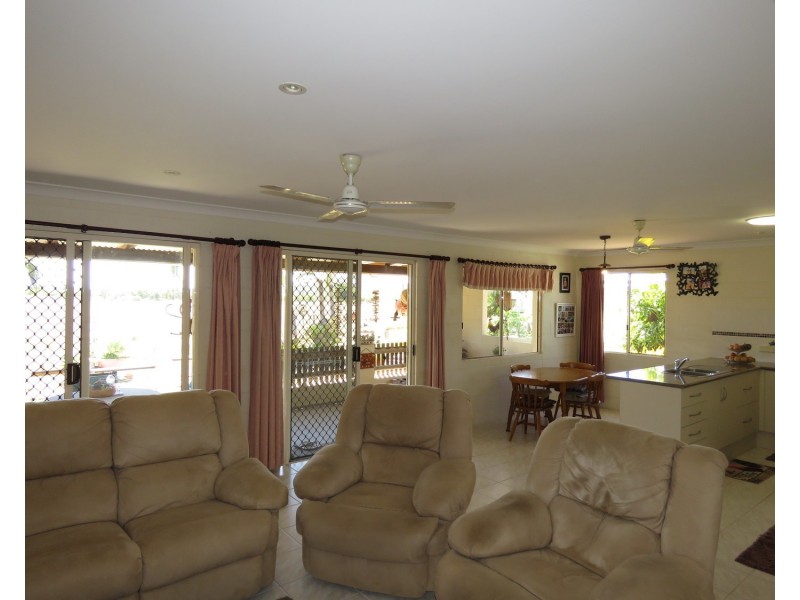 67 Avoca Road, Bowen QLD 4805