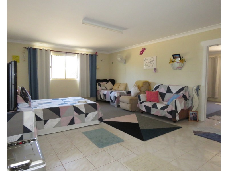 67 Avoca Road, Bowen QLD 4805