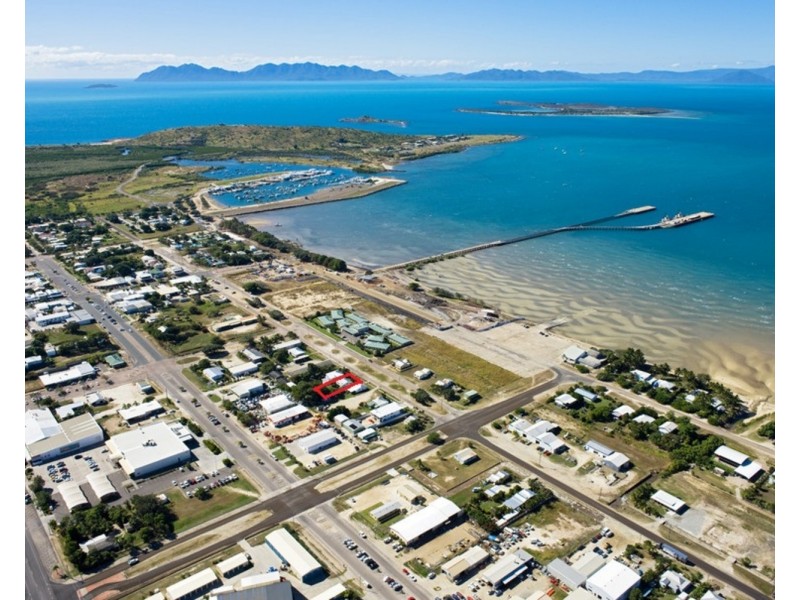 54 Dalrymple Street, Bowen QLD 4805