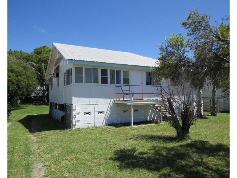 54 Dalrymple Street, Bowen QLD 4805