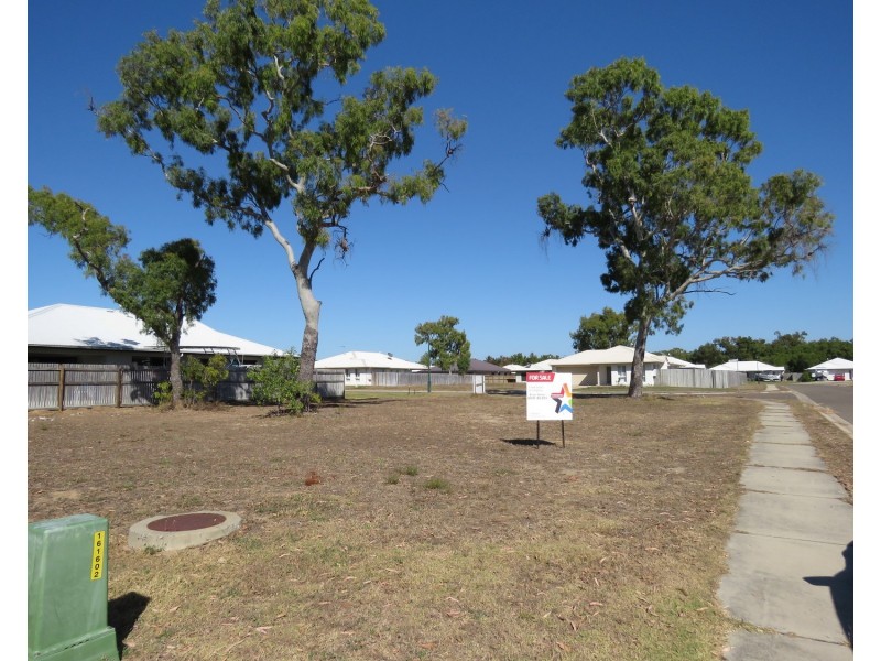 14 Cowrie Street, Bowen QLD 4805