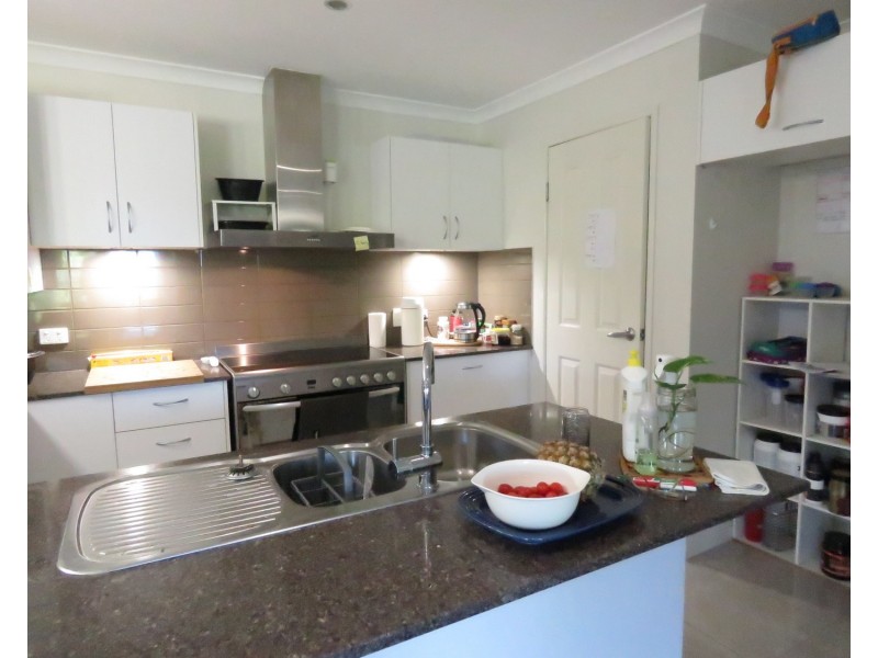 9 Craigie Court, Bowen QLD 4805