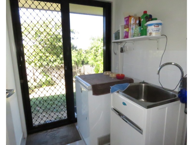 9 Craigie Court, Bowen QLD 4805