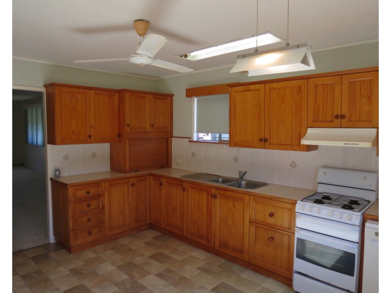 16 Whitsunday Street, Bowen QLD 4805