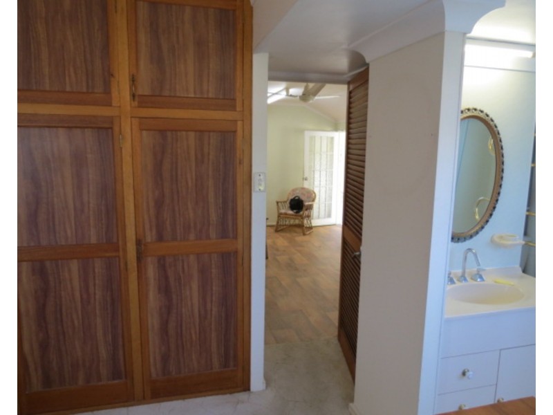 16 Whitsunday Street, Bowen QLD 4805