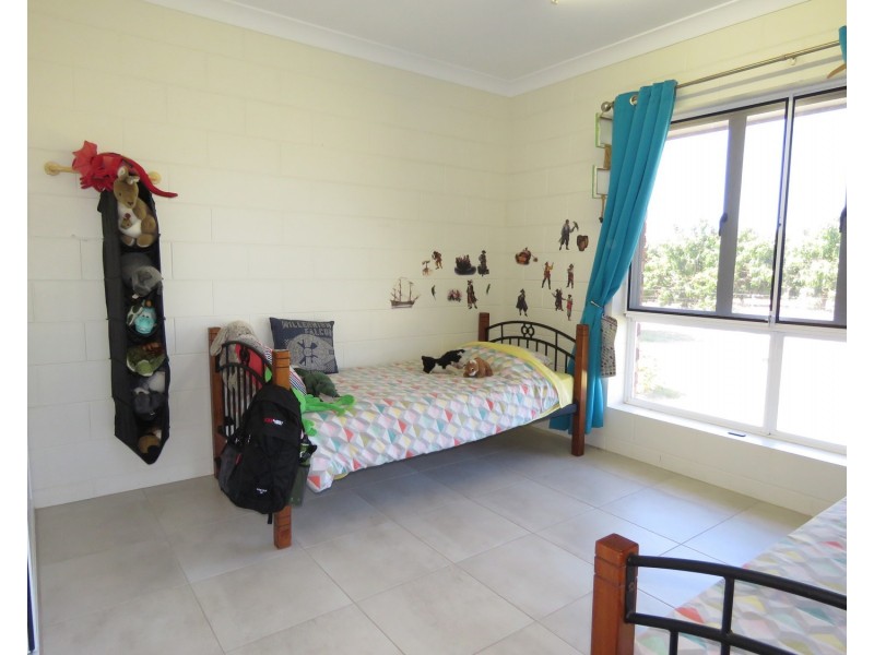 12 Inverdon Road, Bowen QLD 4805