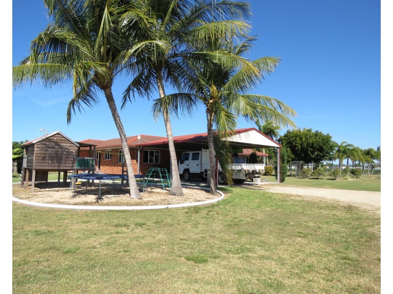 12 Inverdon Road, Bowen QLD 4805