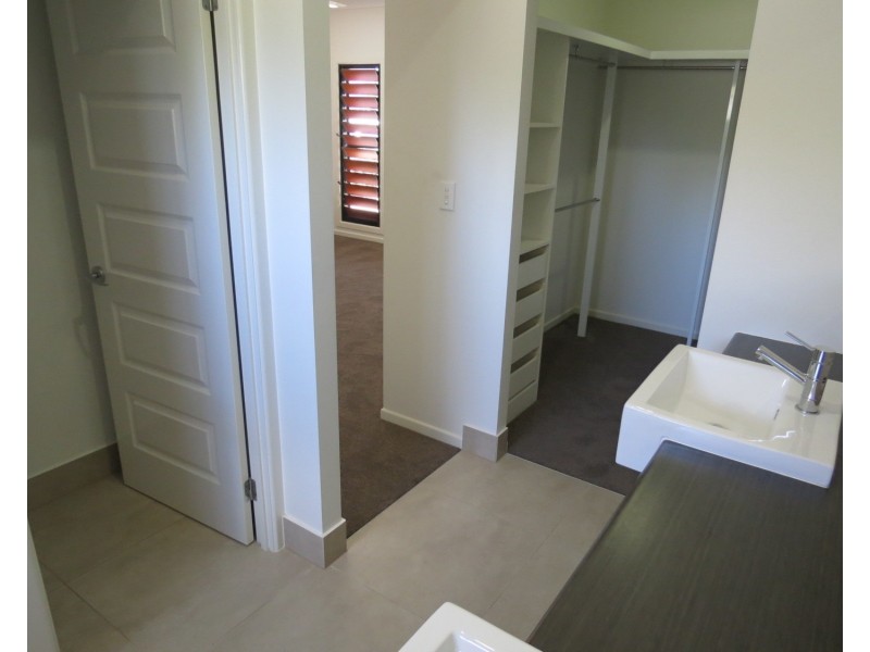 1 Harrison Court, Bowen QLD 4805