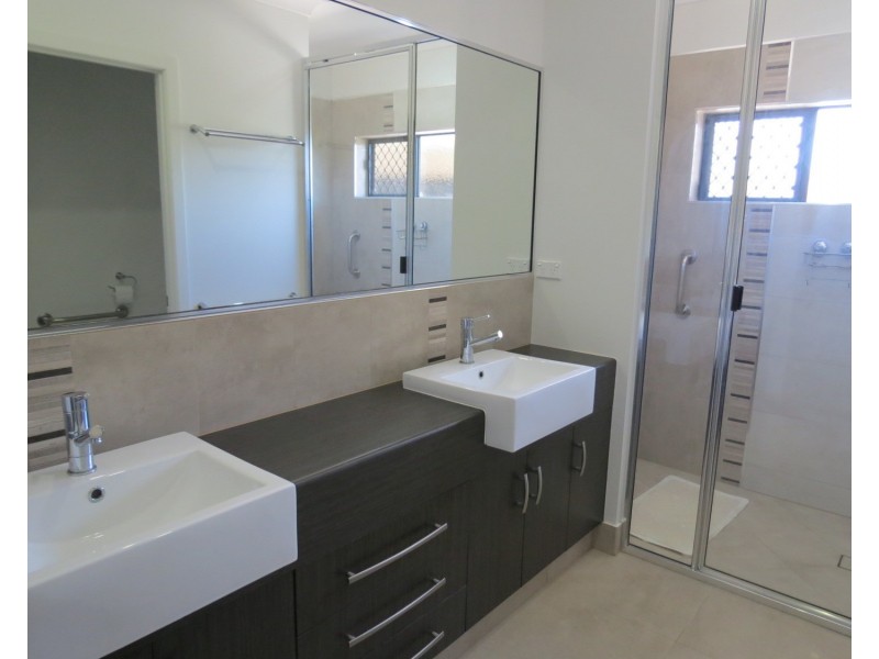 1 Harrison Court, Bowen QLD 4805