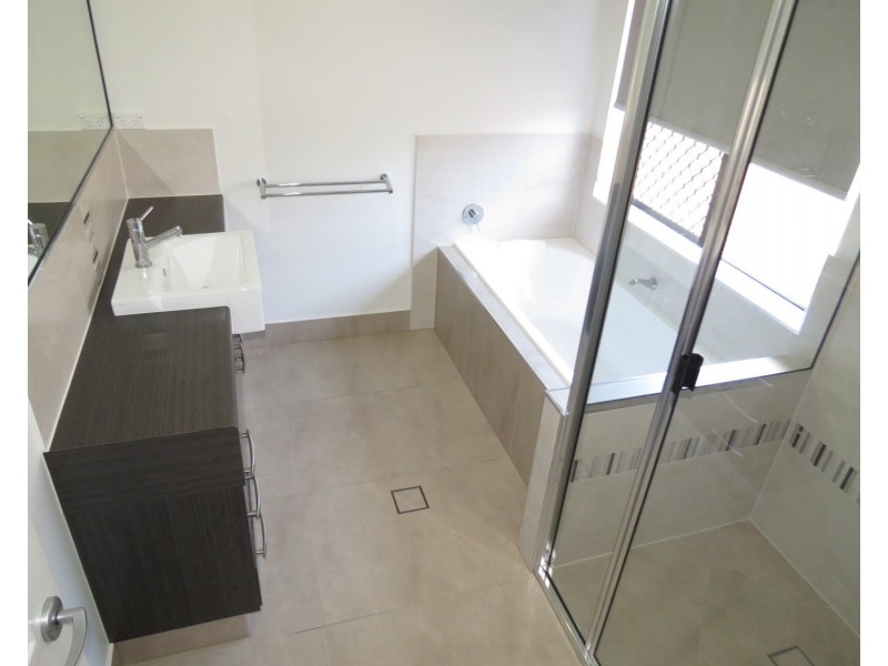 1 Harrison Court, Bowen QLD 4805