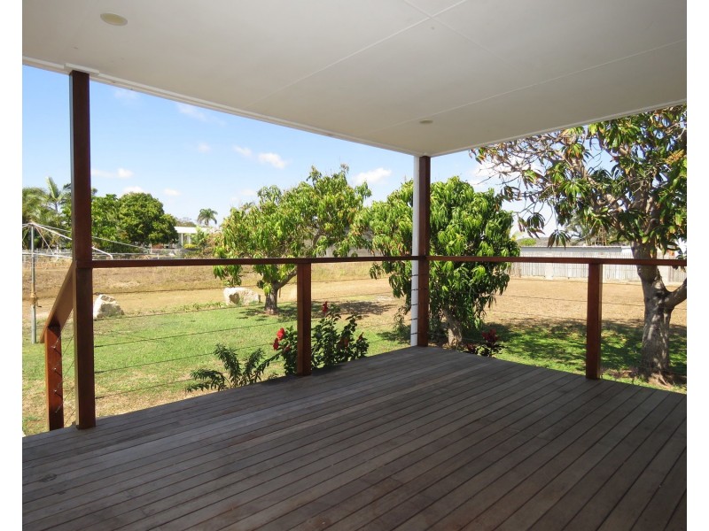 35 Dalrymple Street, Bowen QLD 4805