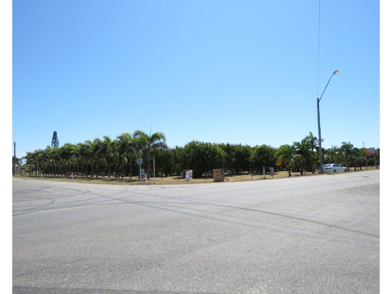 8 Inverdon Road, Bowen QLD 4805
