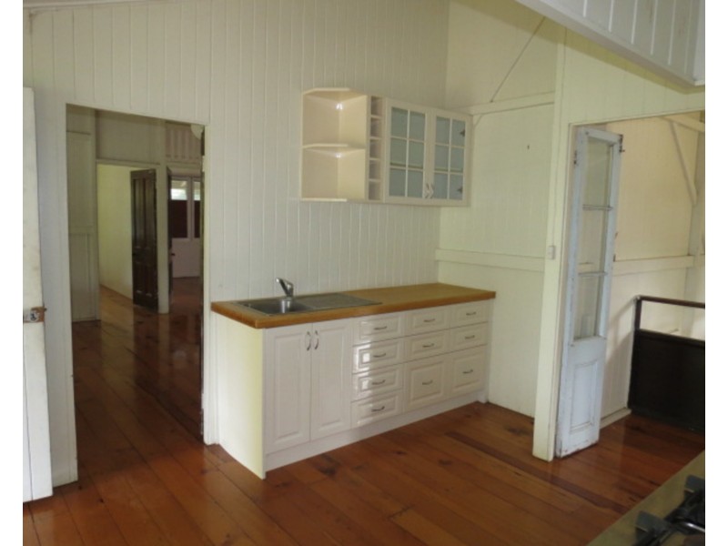 30 Inveroona Road, Bowen QLD 4805