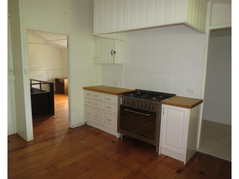 30 Inveroona Road, Bowen QLD 4805