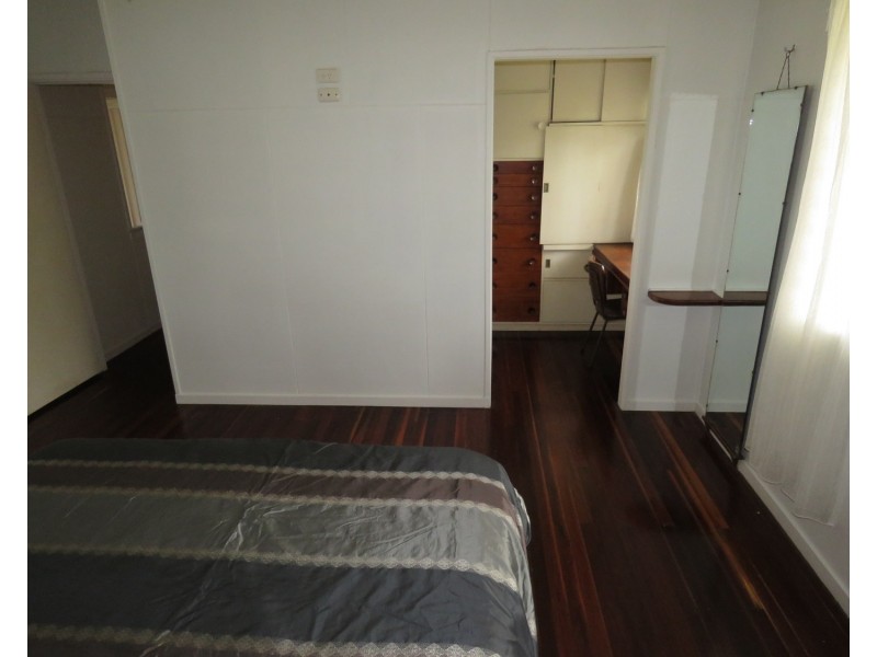 28 Powell Street, Bowen QLD 4805