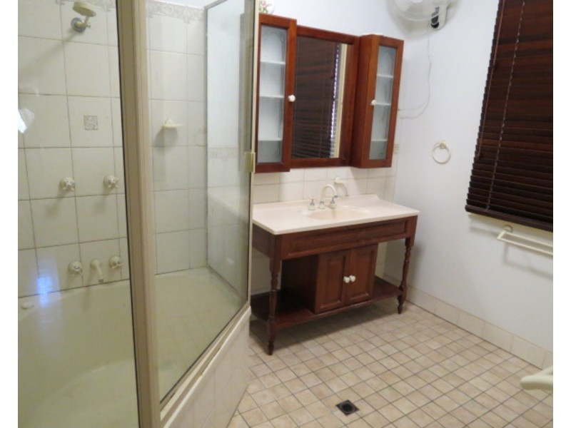 28 Powell Street, Bowen QLD 4805