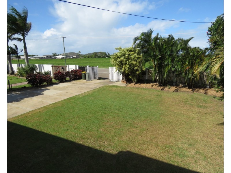 45 Soldiers Road, Bowen QLD 4805