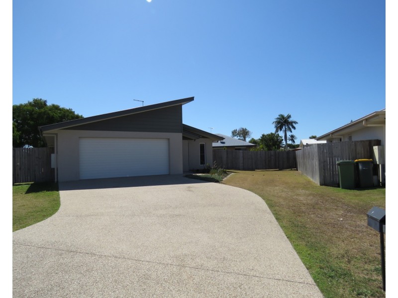 19 Nautilus Street, Bowen QLD 4805