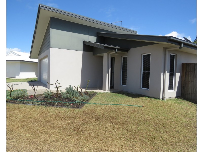 19 Nautilus Street, Bowen QLD 4805