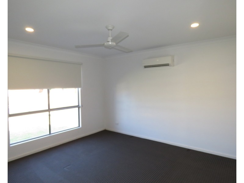 7 Ada Place, Bowen QLD 4805