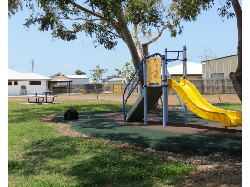 7 Ada Place, Bowen QLD 4805