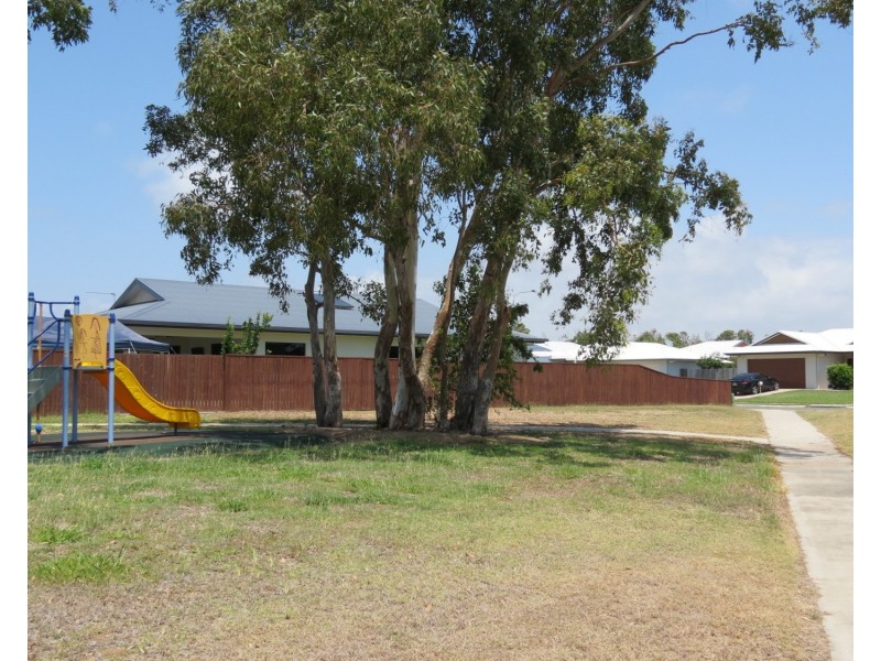 7 Ada Place, Bowen QLD 4805