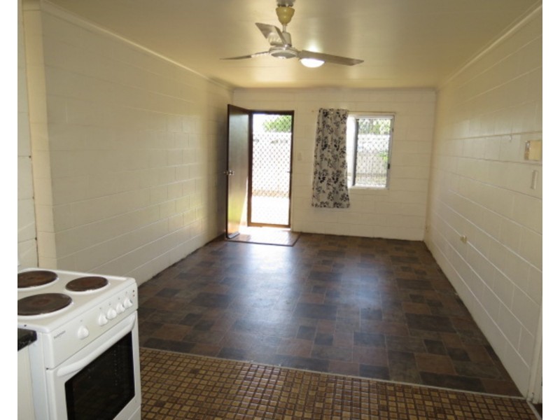 3/89 Powell Street, Bowen QLD 4805