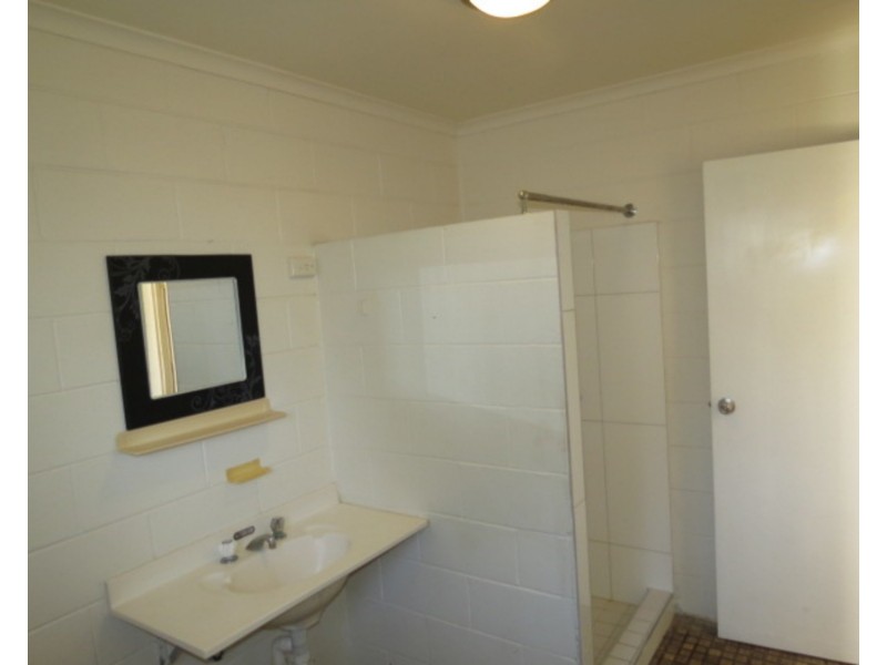3/89 Powell Street, Bowen QLD 4805