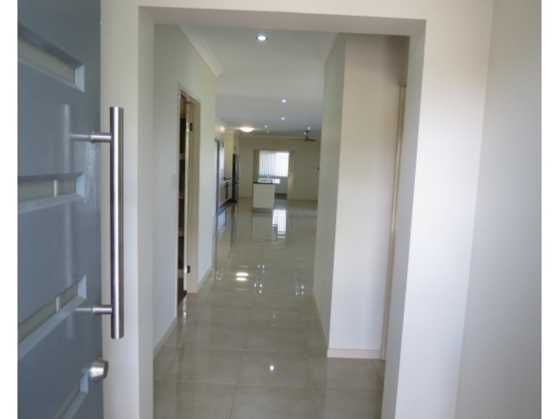 3 Sunshine Court, Bowen QLD 4805