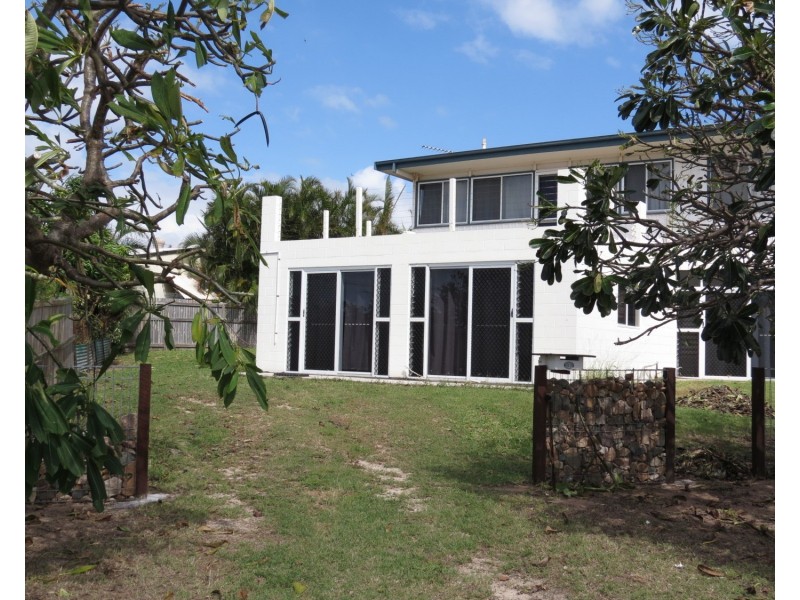 3 Banyan Drive, Bowen QLD 4805