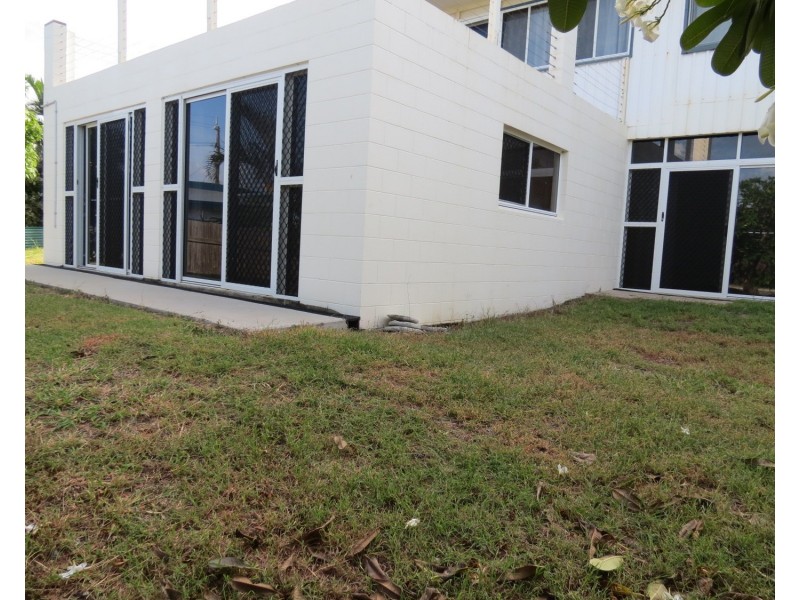 3 Banyan Drive, Bowen QLD 4805