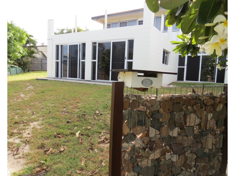 3 Banyan Drive, Bowen QLD 4805