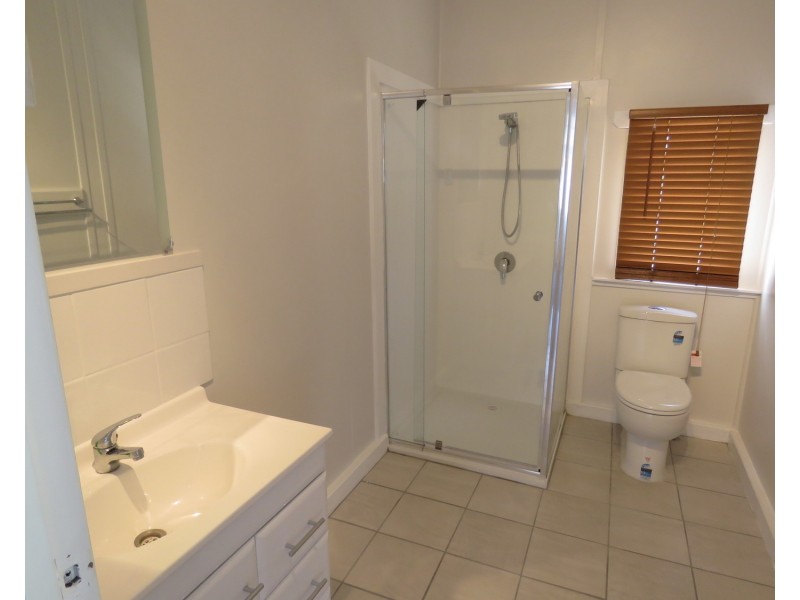 10 Johnston Street, Bowen QLD 4805