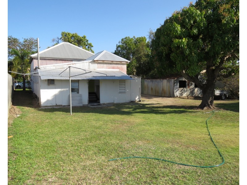 10 Johnston Street, Bowen QLD 4805