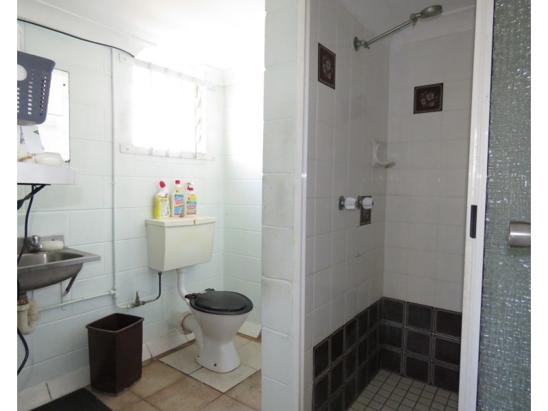 76 Powell Street, Bowen QLD 4805