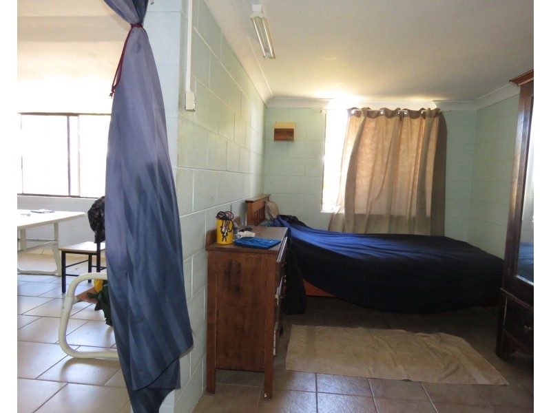 76 Powell Street, Bowen QLD 4805