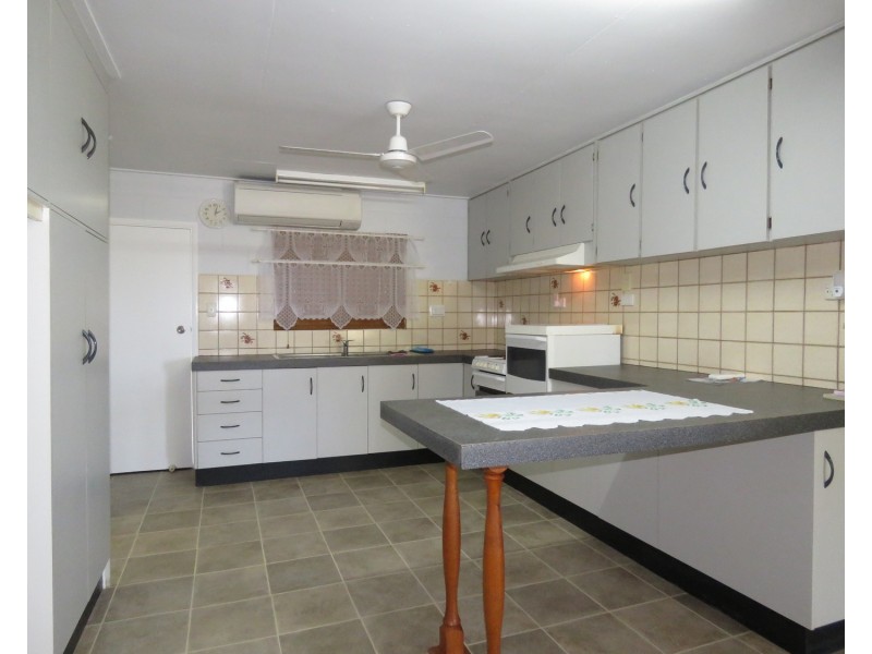 72 Gloucester Street, Bowen QLD 4805