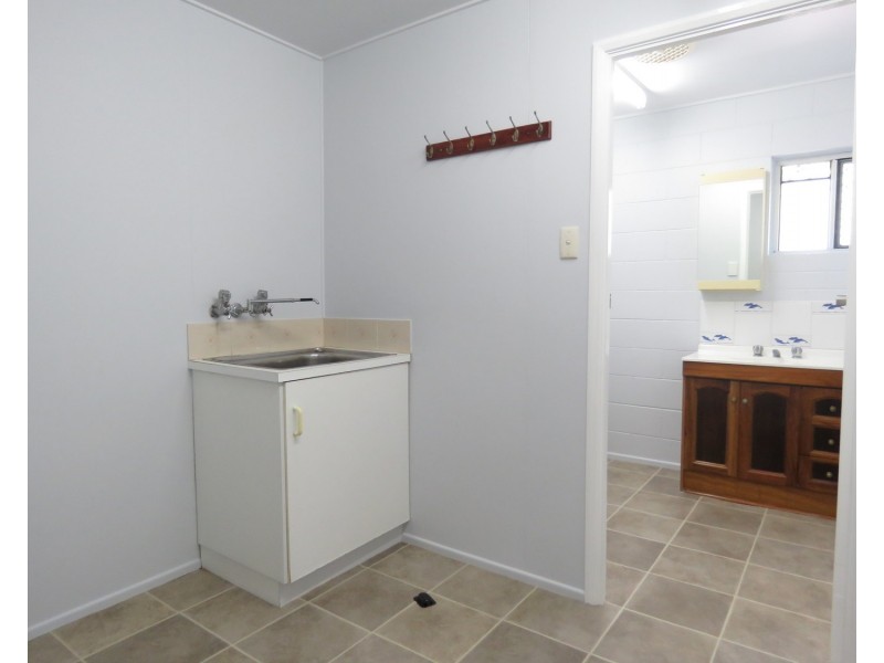 72 Gloucester Street, Bowen QLD 4805