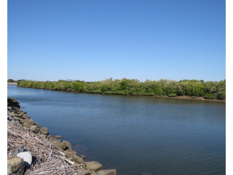 72 Gloucester Street, Bowen QLD 4805