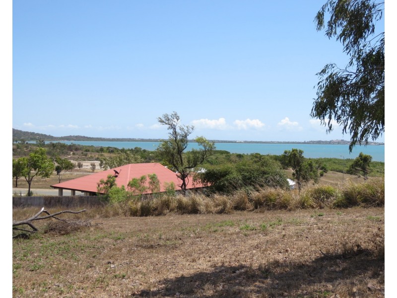 22 Sunshine Court, Bowen QLD 4805