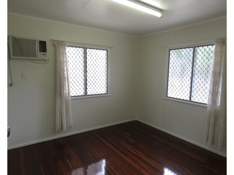 3 Marshall Street, Bowen QLD 4805