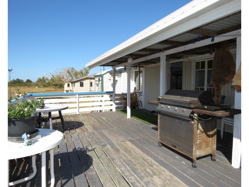 6 George Street, Bowen QLD 4805