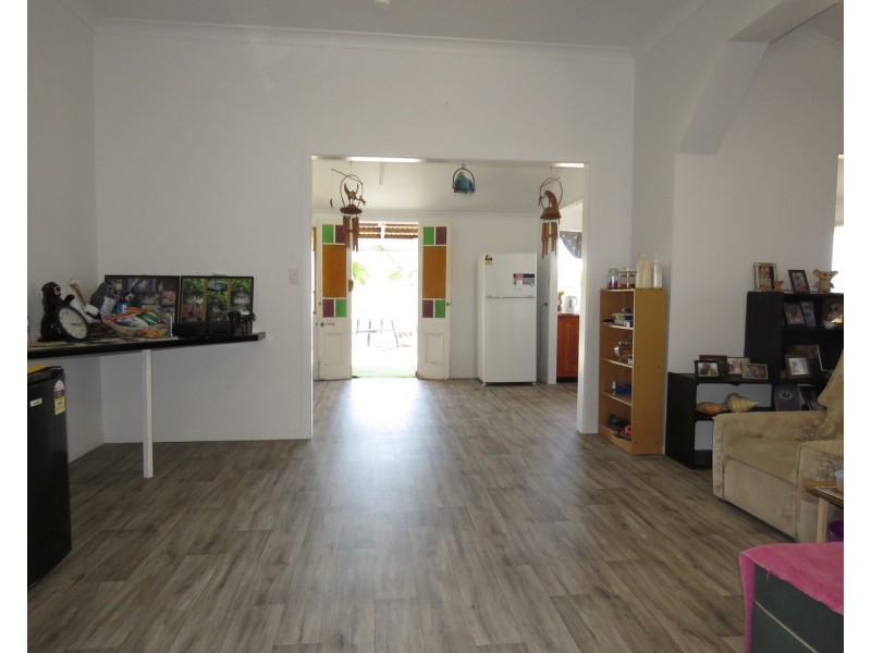 6 George Street, Bowen QLD 4805