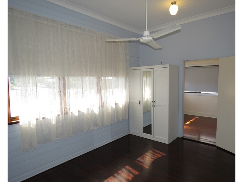 21 Gilbert Street, Bowen QLD 4805