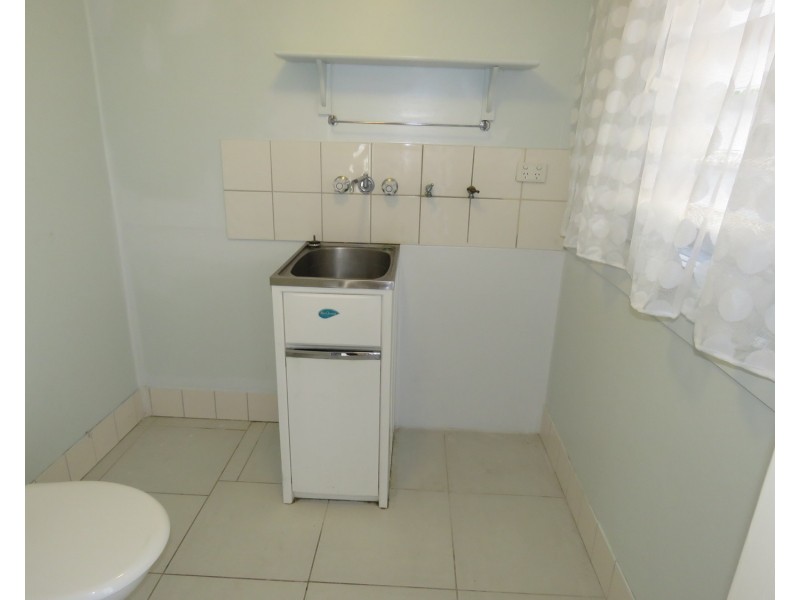 21 Gilbert Street, Bowen QLD 4805