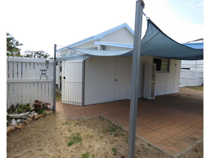 21 Gilbert Street, Bowen QLD 4805