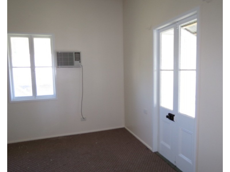 19 Powell Street, Bowen QLD 4805