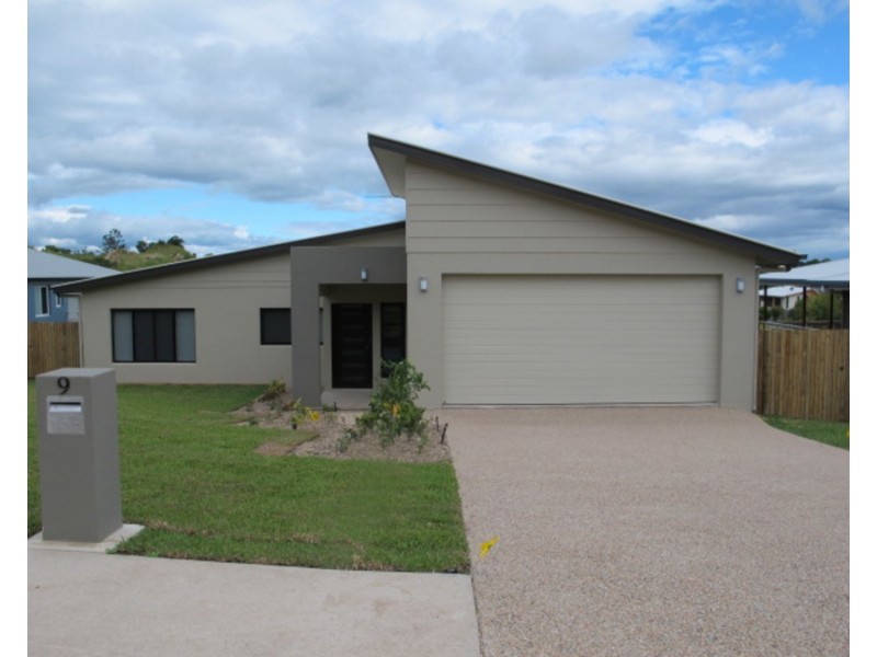 9 Yardley Court, Bowen QLD 4805